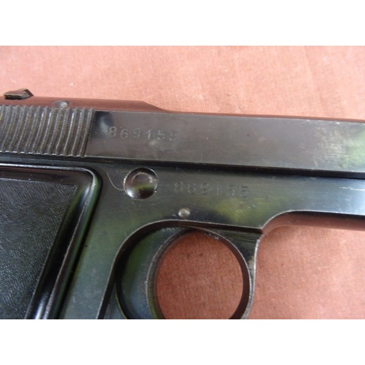 Pistolet Beretta 1941, kal.9mm k [C447]